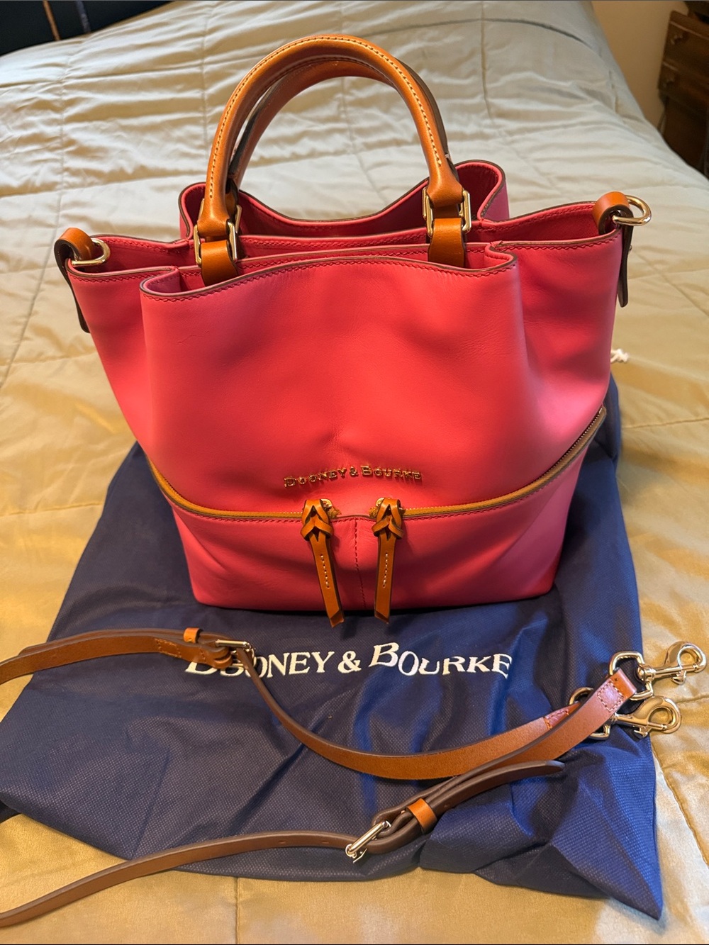 Dooney &Bourke Dawson Crossbody Bag